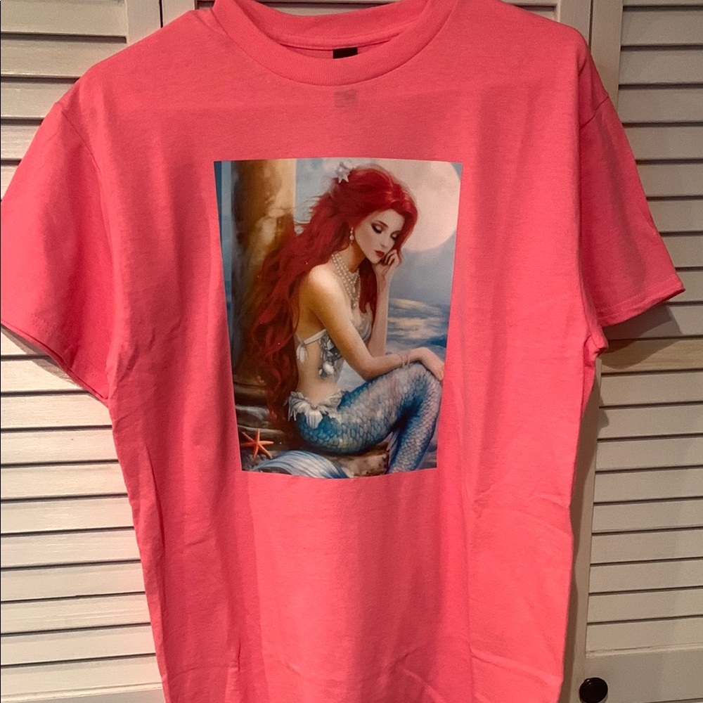 Mermaid Graphic Pink T-Shirt